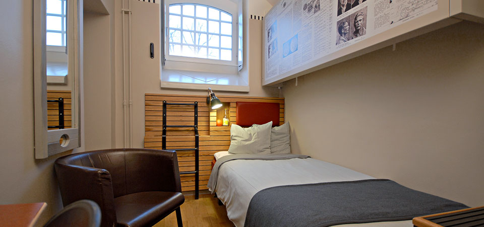 4-langholmen-bedroom