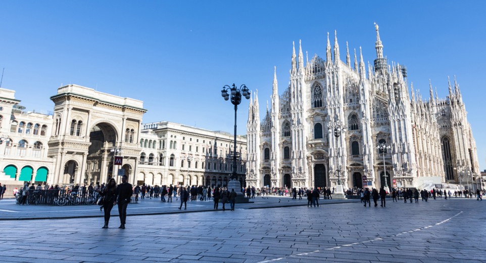 Si bien su fama le viene por ser considerada "la ciudad de las compras", Milán ofrece mucho más al viajero que tiendas de lujo y grandes firmas