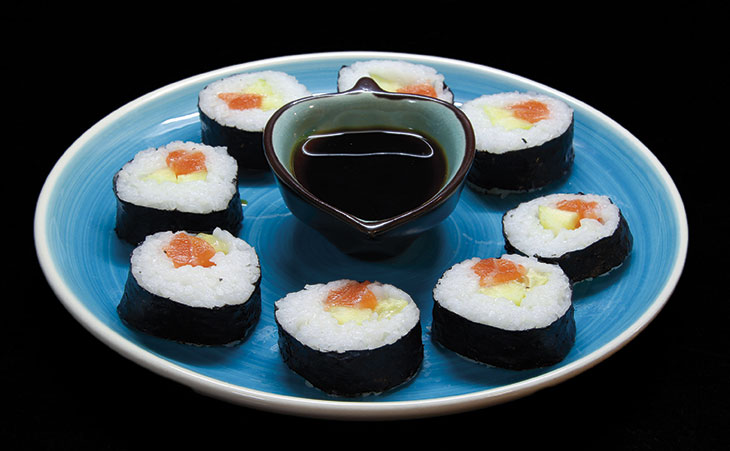  Maki Sushi de salmón